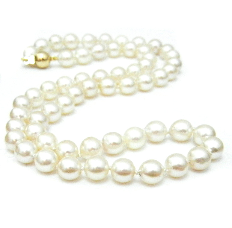 Natural White Akoya Pearls Necklace